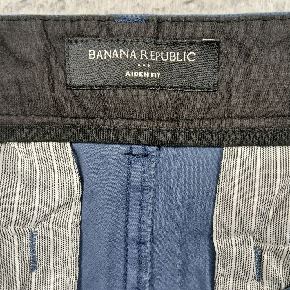 Banana Republic Aiden‎ Fit Chino Pants Men's 33 Blue Stretch Casual
